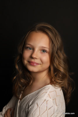Kinderfeest fotoshoot met vriendinnen in Oosterhout – glamour party met professionele fotografie