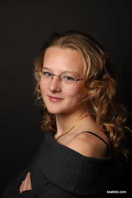 Kinderfeestje fotoshoot in Oosterhout met professionele kinderfotografie en make-up party.