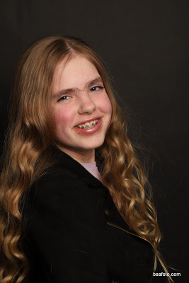 Kinderfeestje fotoshoot in Oosterhout met professionele kinderfotografie en make-up party.