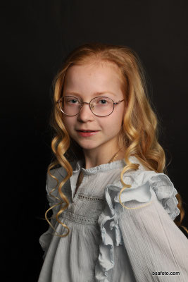 Kinderfeestje fotoshoot in Oosterhout met professionele kinderfotografie en make-up party.