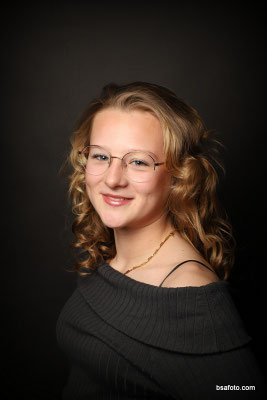Kinderfeestje fotoshoot in Oosterhout met professionele kinderfotografie en make-up party.