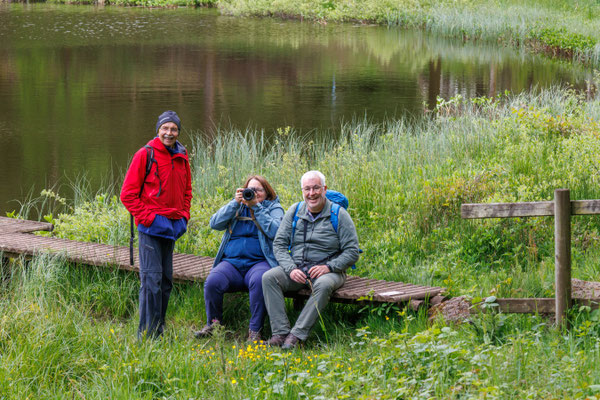 Kurze Pause auf dem Steg (Foto: H. Budig)
