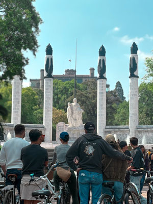 bike-tour-AllInOne-2