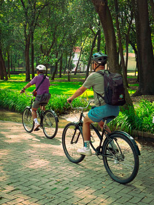 bike-tour-AllInOne-6