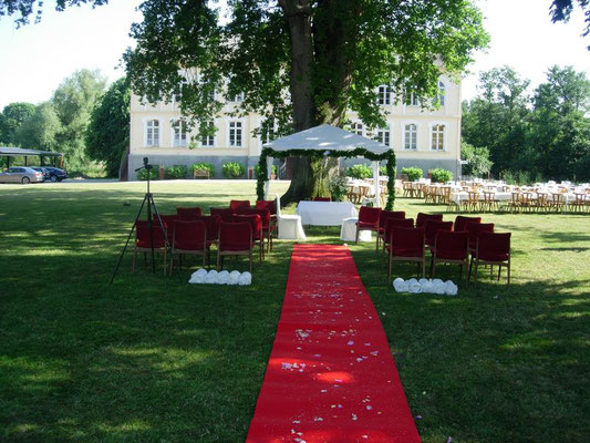 hochzeit gut oestergaard event dj feiern Trauung