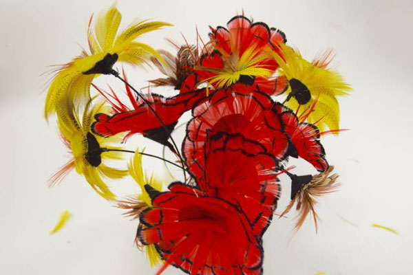 Workshop Un Bouquet des Fleurs Federnblumen. Foto © Christine Rohr Master Milliner & Academy