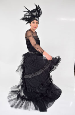 CHRISTINE ROHR - MASTER MILLINER - Dress: Nina Kollmann-Troy