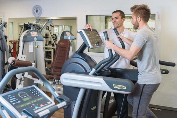 Sportphysiotherapie nach Verletzungen oder Operationen PhysioPlus Delgrosso Widnau Au Heerbrugg Balgach Berneck Diepoldsau Rebstein Rheintal St. Gallen, ©nussbaumerphotography.com