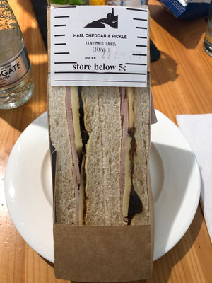 Sandwich-Lunch im Tearoom!