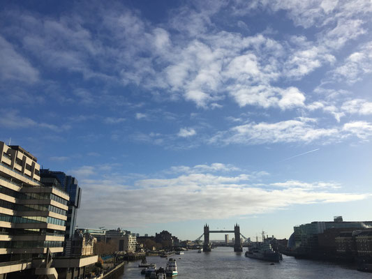 River Thames with Thower Bridge