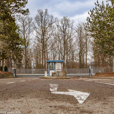 A02