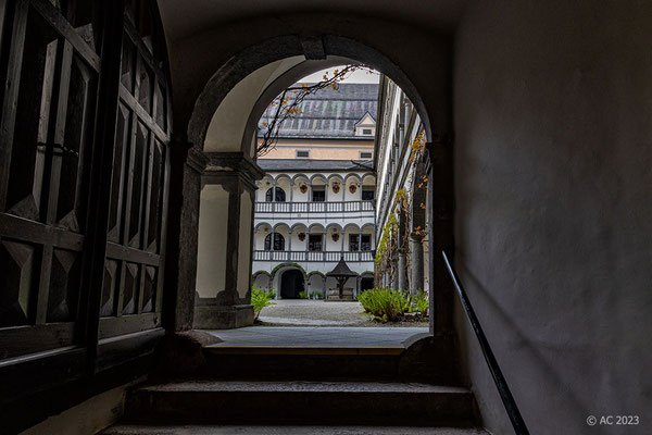 Es gehört zum Hause  Sachsen-Coburg und Gotha