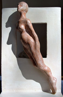 BEWEGUNG – 2007 - Ton patiniert – 17 x 24 cm