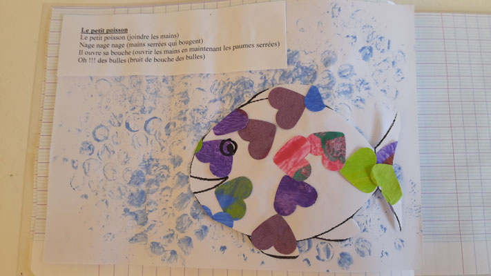 le petit poisson, fond papier bulle et poisson collage coeur