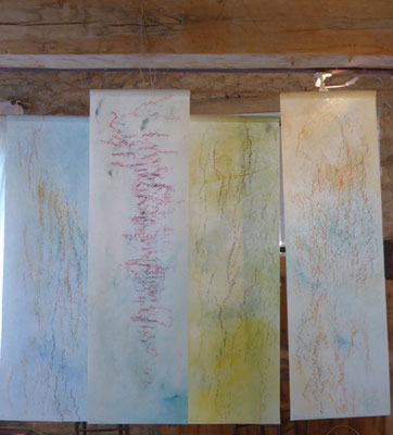 Lignes d'arbre 2018 - pigments et pastels sur non-tissé - format 40 x 120 cm