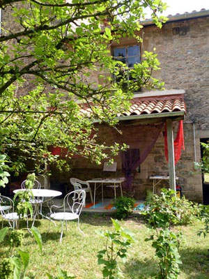 Atelier dans le jardin