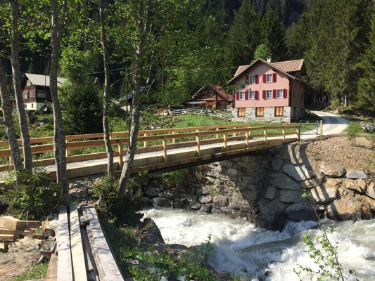 Schachenbrücke neu