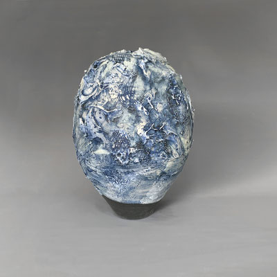 Ocean Egg Jar 2026 45x32,5