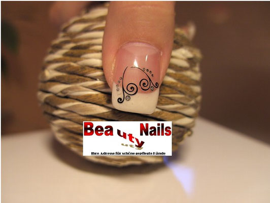 © Bea-uty Nails