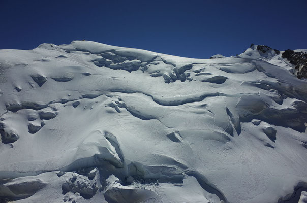 Blick zurück zum Startplatz rechts im Sattel.