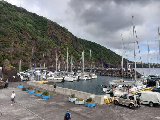 Marina de Velas.