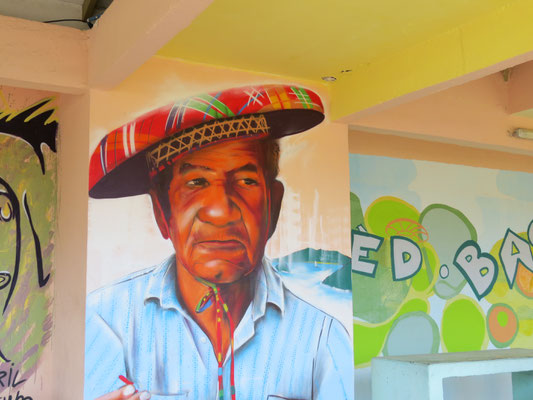 Peinture murale d'un saintois coiffé d'un Salako.