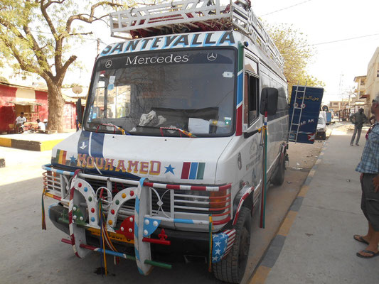 Avec un camion bien décoré la route est plus sûre ;)