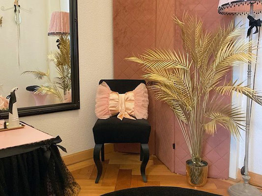 Boudoir Umkleidekabine im PowderRoom Zürich.