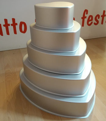 teglie in alluminio anotizzato a forma di cuore
