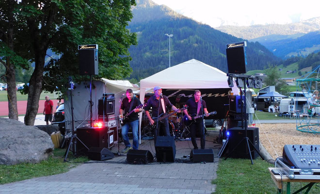 Musik gabs auch