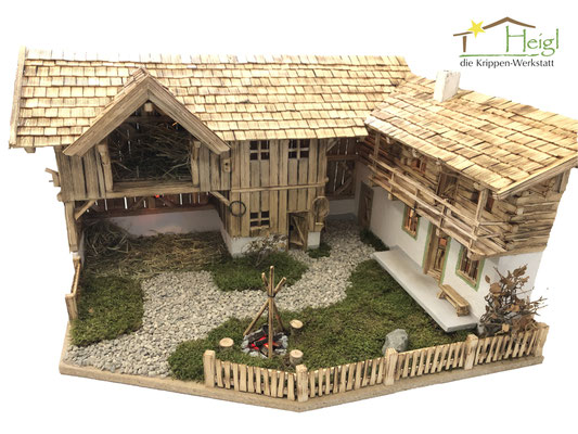 #102 Wohnhaus mit Heustadl | Abmessungen ca. 90 x 70cm | Figuren 14cm