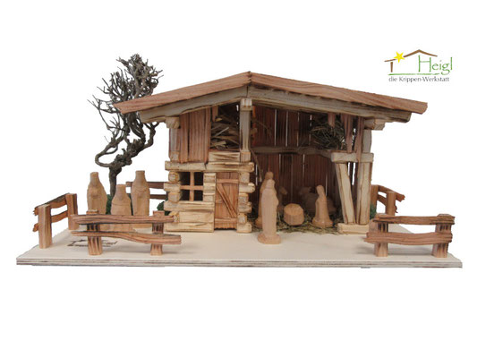 #108 Komplett aus Holz - naturbelassen und schlicht | Abmessungen ca. 50 x 30cm | Figurenhöhe 7cm