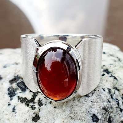ring-silber-roter-granat-925-sterlingsilber