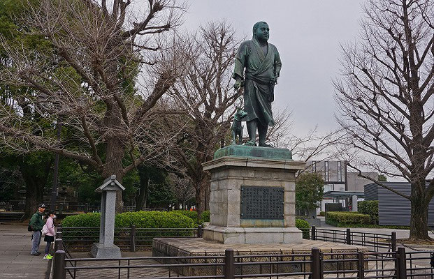 上野公園の西郷さんの像
