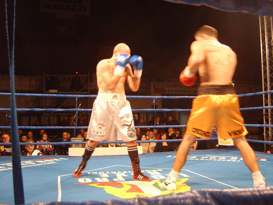 Blas-Miguel Martinez WBC Mediterranean super middleweight title in Rom 2012