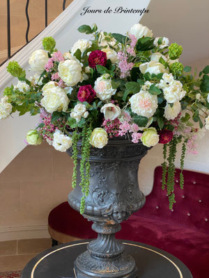 composition-florale-artificielle-sur-mesure-pour-la-villa-saint-ange-aix-en-provence