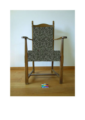 Herringbone of timeless beauty - with wool in its weave for the cuddly feel to it?!