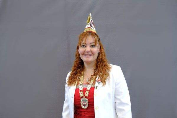 Anita Aures