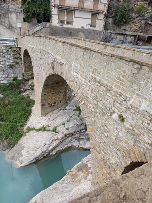 Steinbrücke in Serraduy