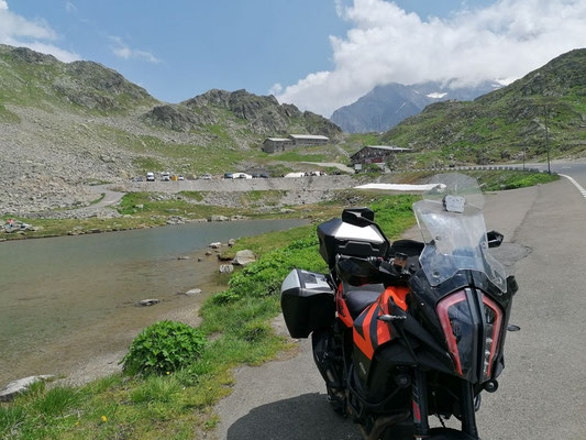 Durch die Schweiz nach Interlaken