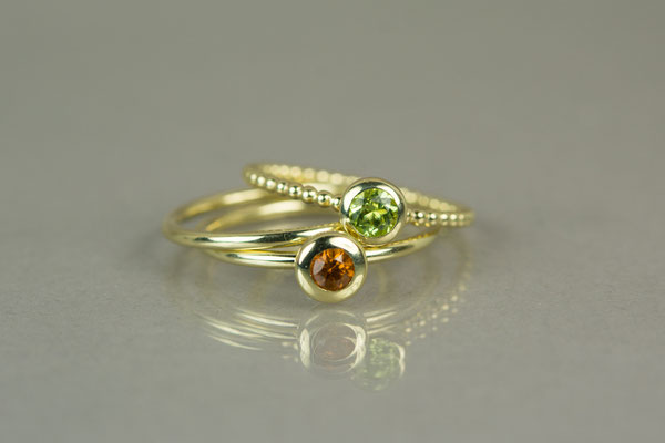 585/- Gelbgoldring 1,5mm mit Peridot (grün)  / mit Hessolith (orange) 