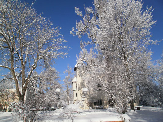 Schloss Ebenau im Winter ©Galerie Walker