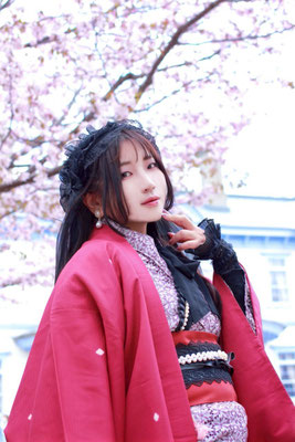 model えまり