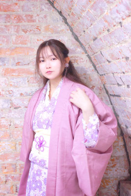 model 雛白