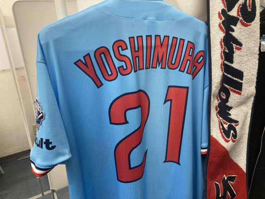 スワローズの吉村選手を応援するワタクシ吉村(笑)