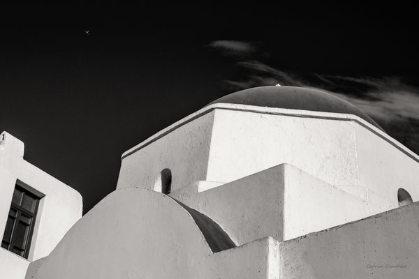 mykonos church 