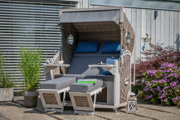 Strandkorb der Serie Seaside von deVries. Hochwertige Gartenmöbel von Teak & More in Gobelsburg, nähe Wien.