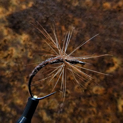 Fliegenfischerschule-Hessen // Meine Tenkara Fliegenmuster // Fliegenfischen Guiding und Wurfkurse in Deutschland