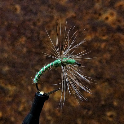 Fliegenfischerschule-Hessen // Meine Tenkara Fliegenmuster // Fliegenfischen Guiding und Wurfkurse in Deutschland