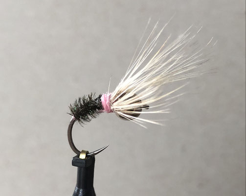 Fliegenfischerschule-Hessen // Meine Tenkara Fliegenmuster // Fliegenfischen Guiding und Wurfkurse in Deutschland
